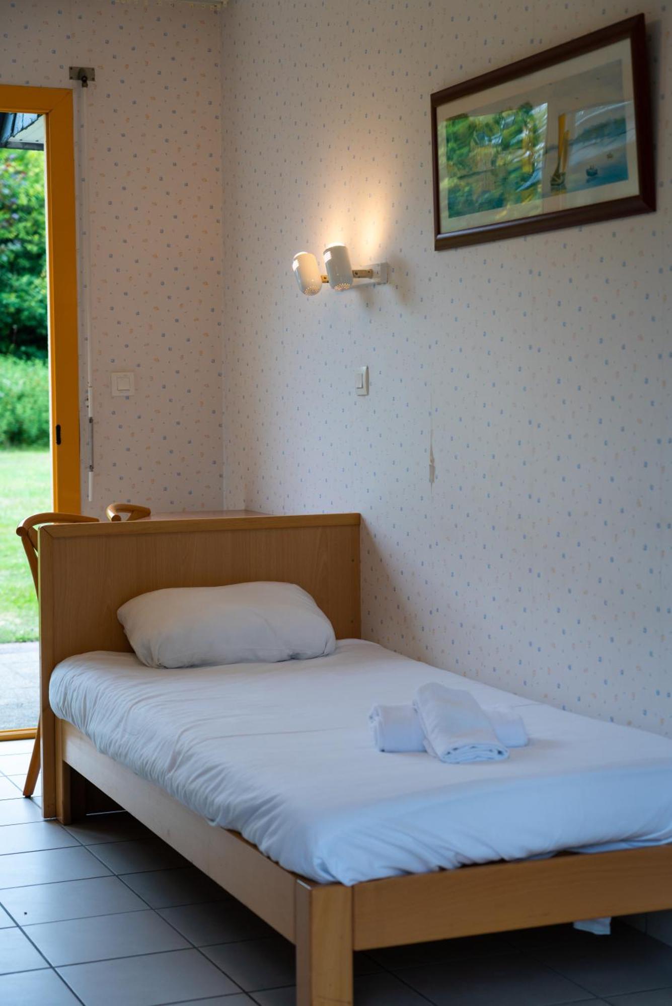 Azureva Tregunc Hotel ภายนอก รูปภาพ